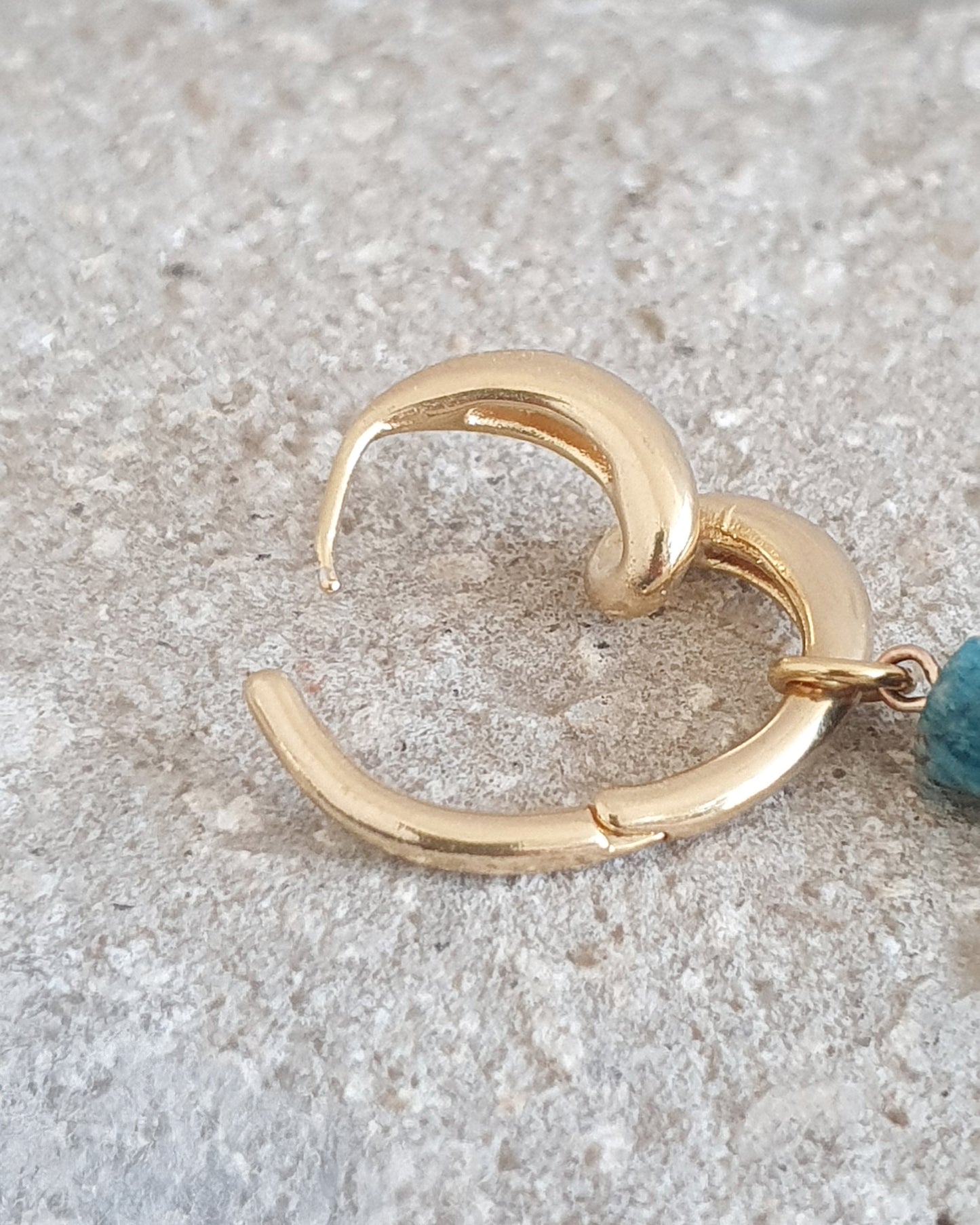 עגילי נחל כחול