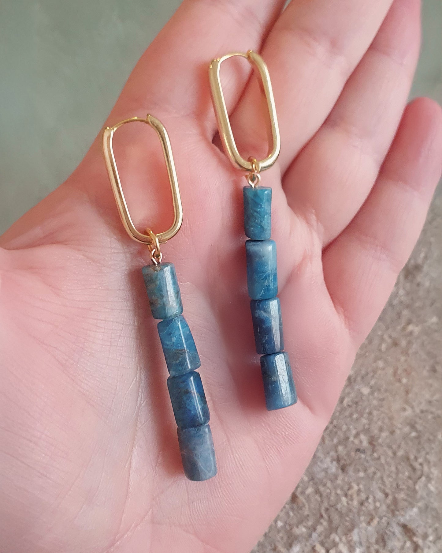 עגילי נחל כחול