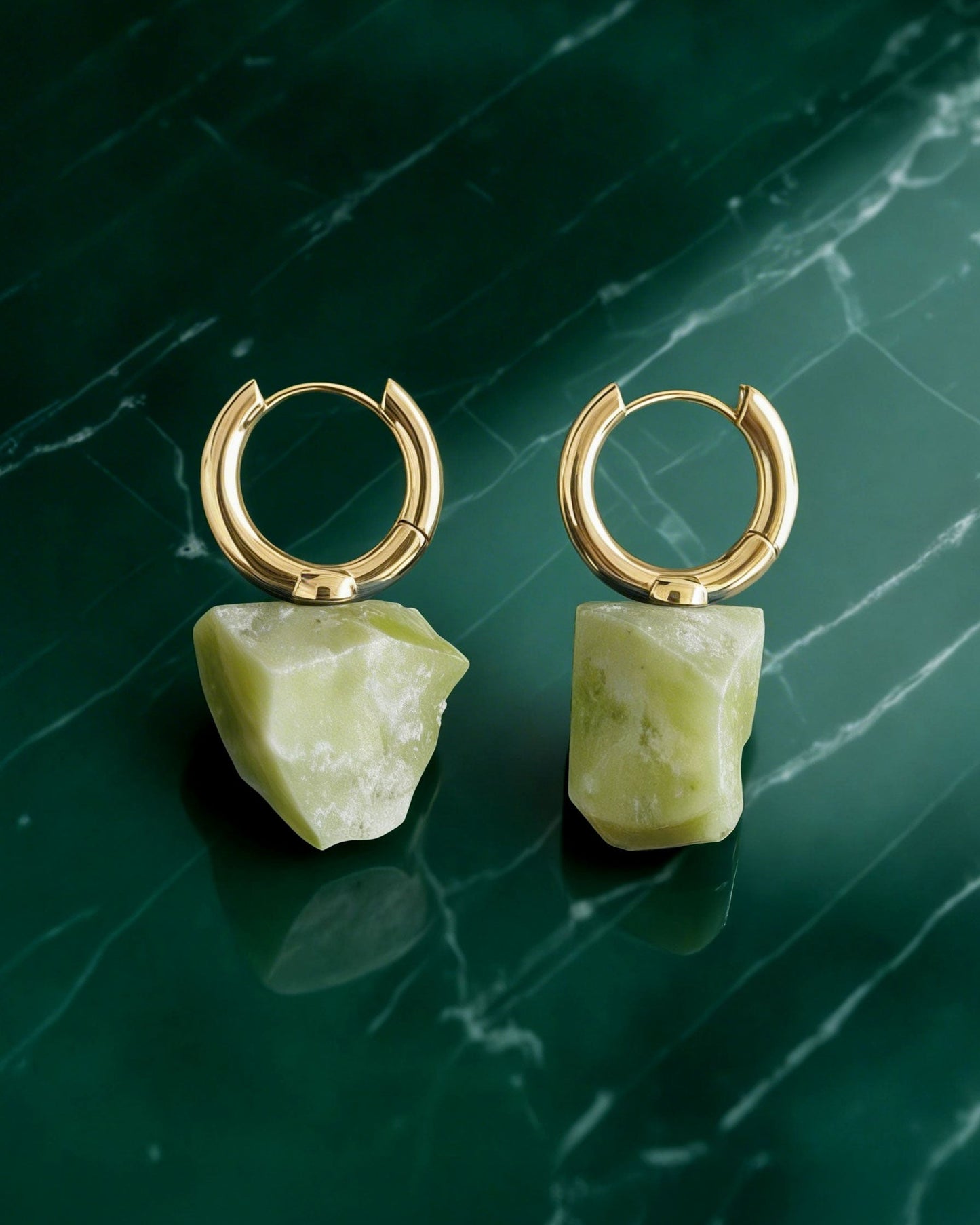 עגילי סלע 01 | ג'ייד לימון