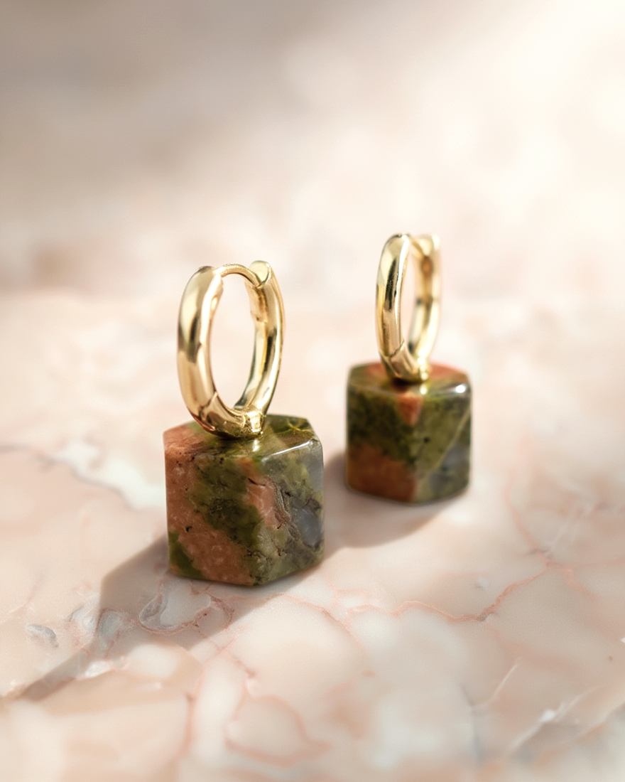 עגילי סלע 04 | אבני יוניקייט