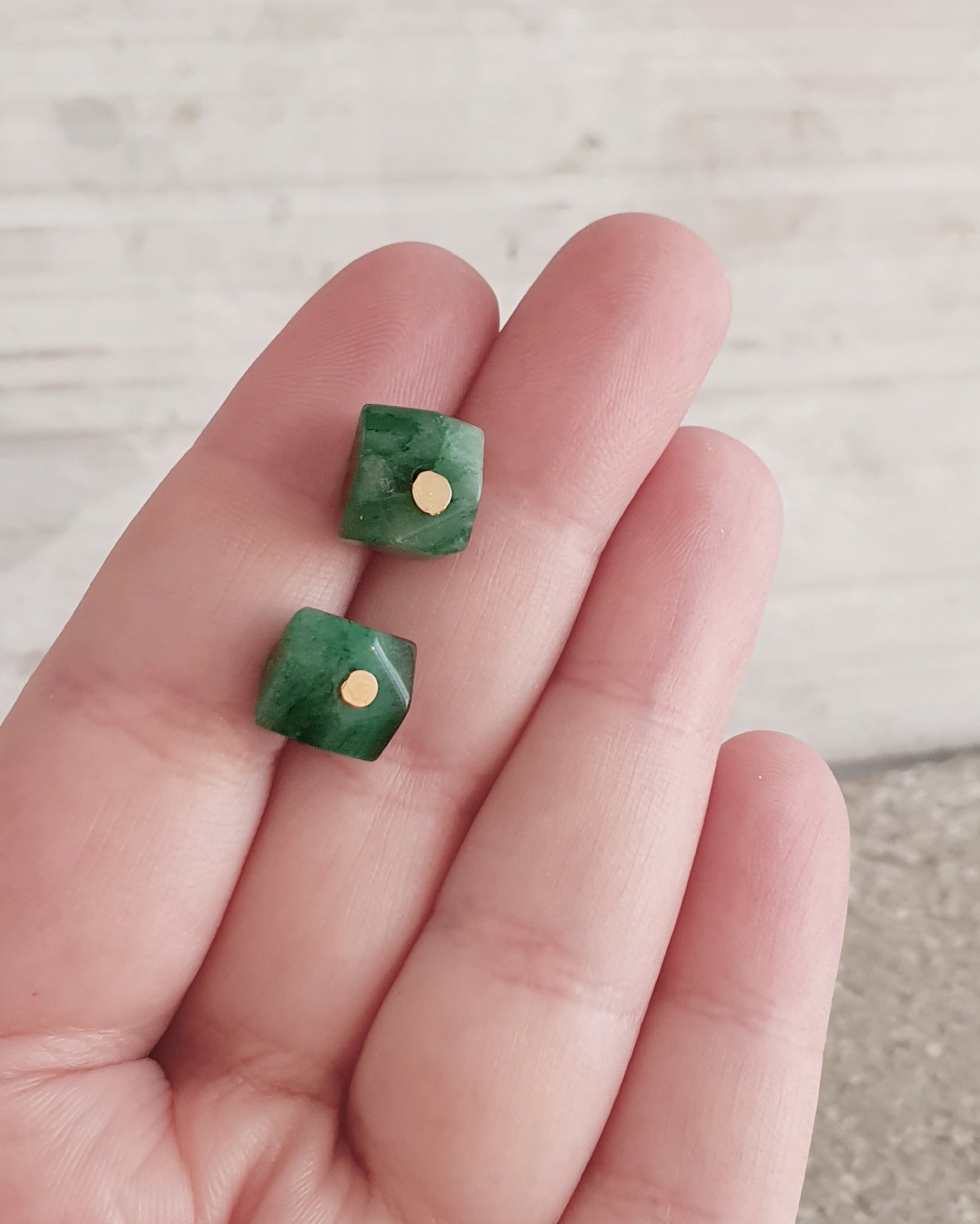 עגילי שמש אמרלד