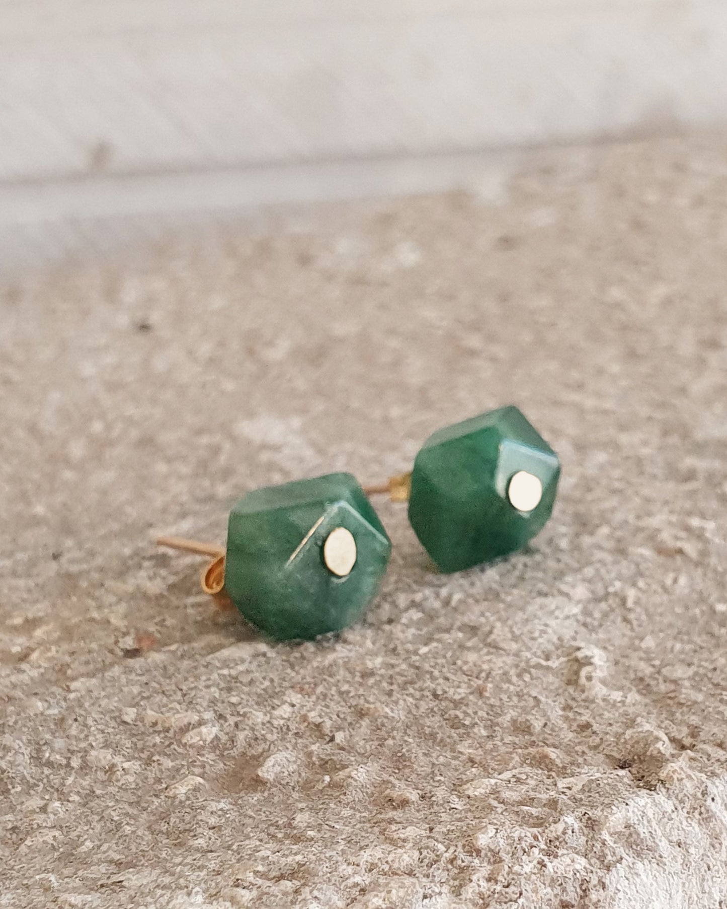 עגילי שמש אמרלד