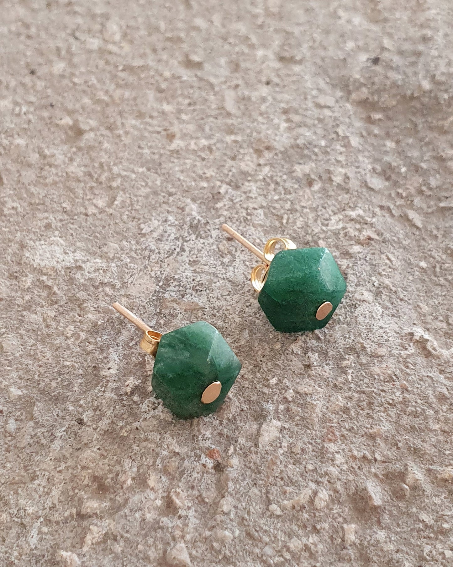 עגילי שמש אמרלד