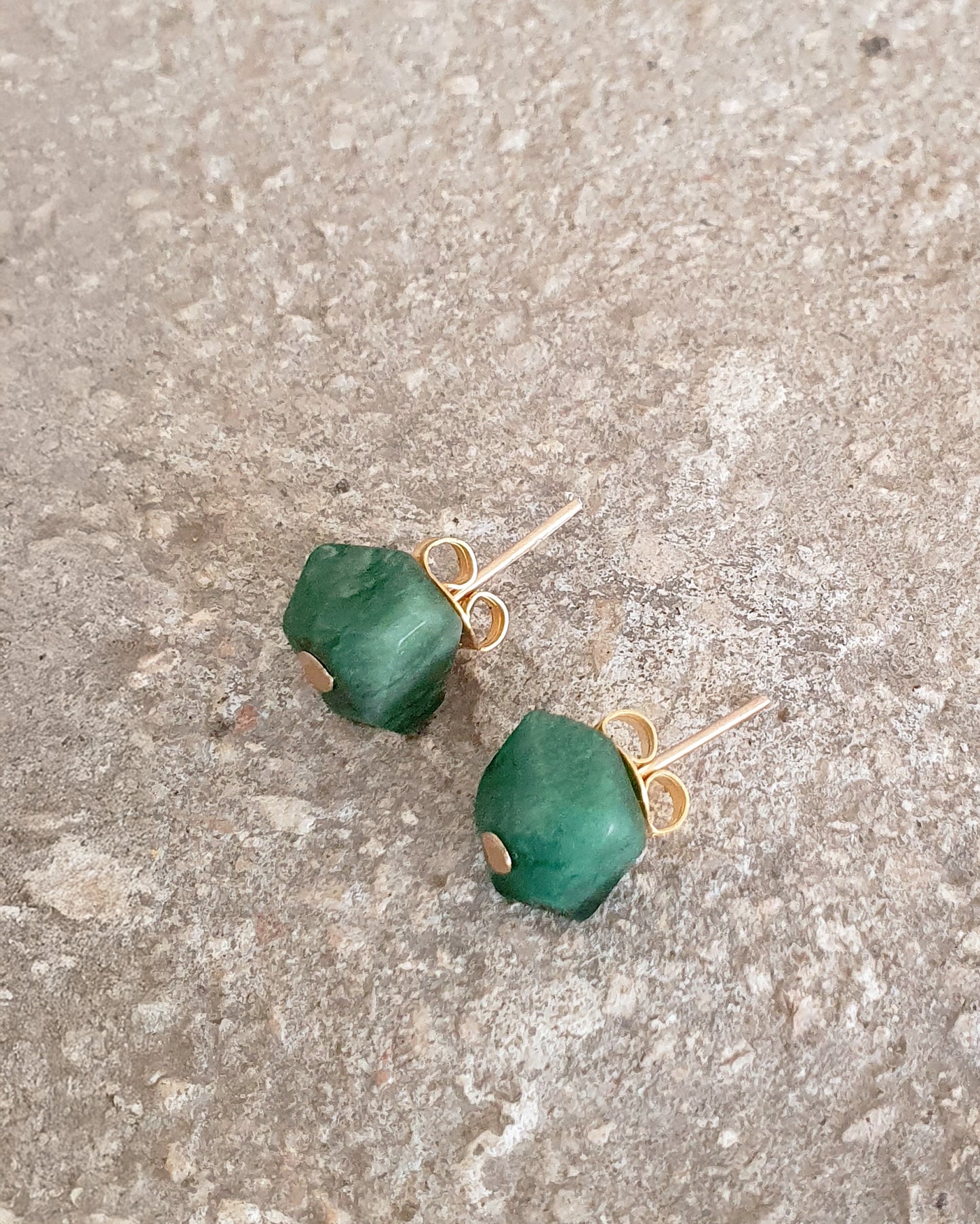 עגילי שמש אמרלד