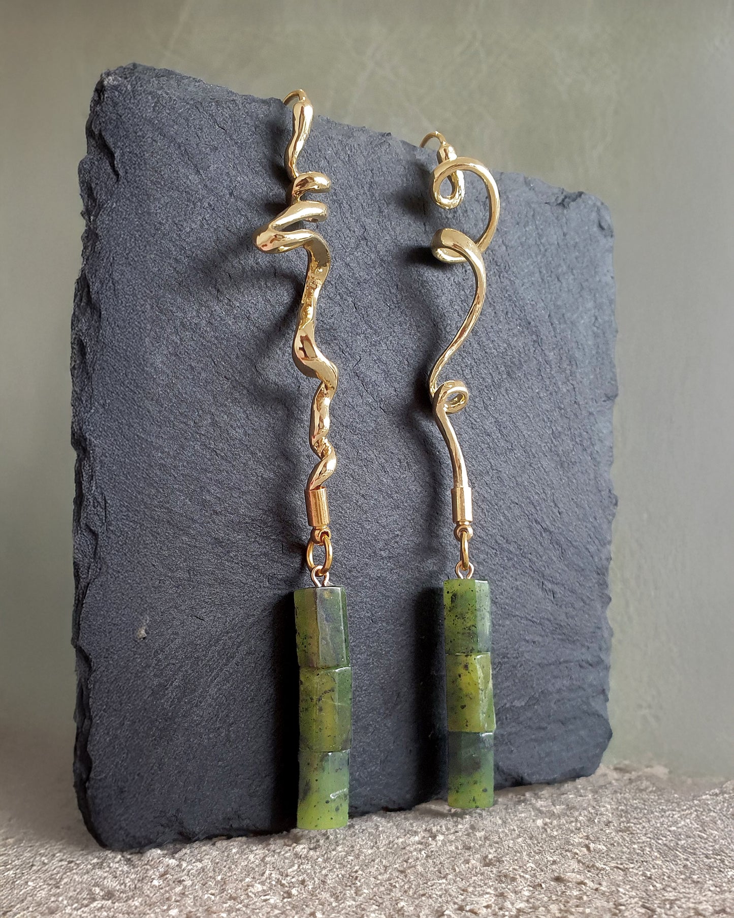 עגילי רוח ג'ייד